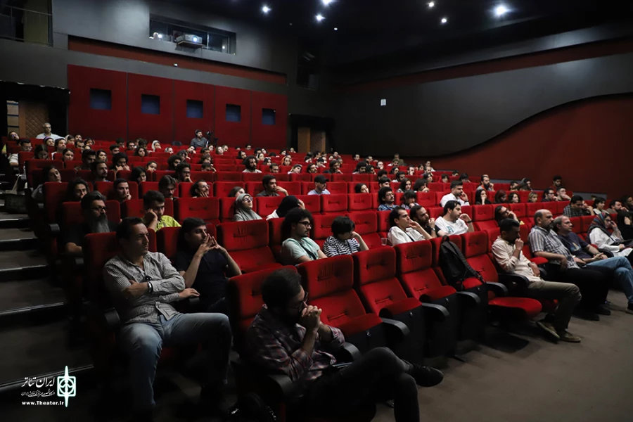 نشست تخصصی دراماتورژی متن و مواجهه با عناصر اجرا