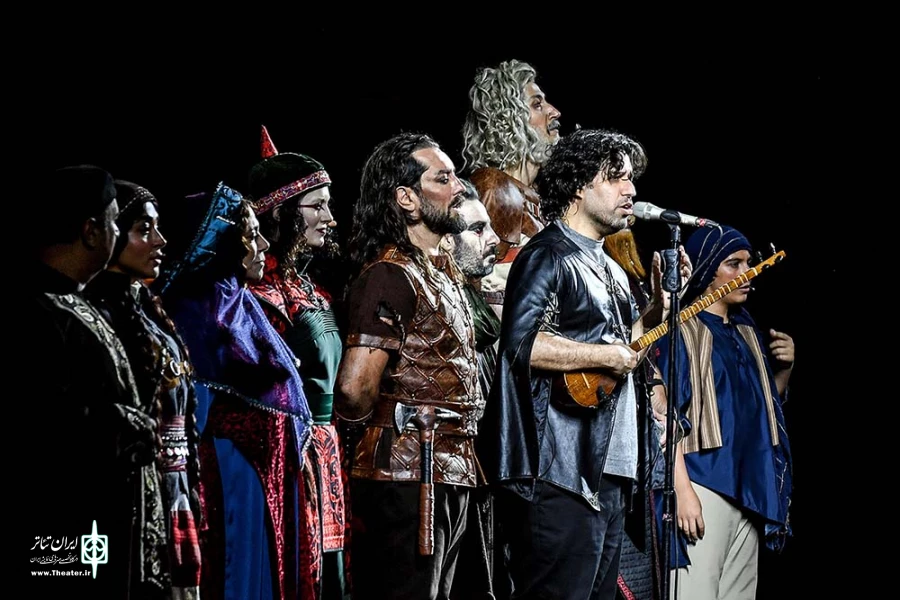 سی صد- گات