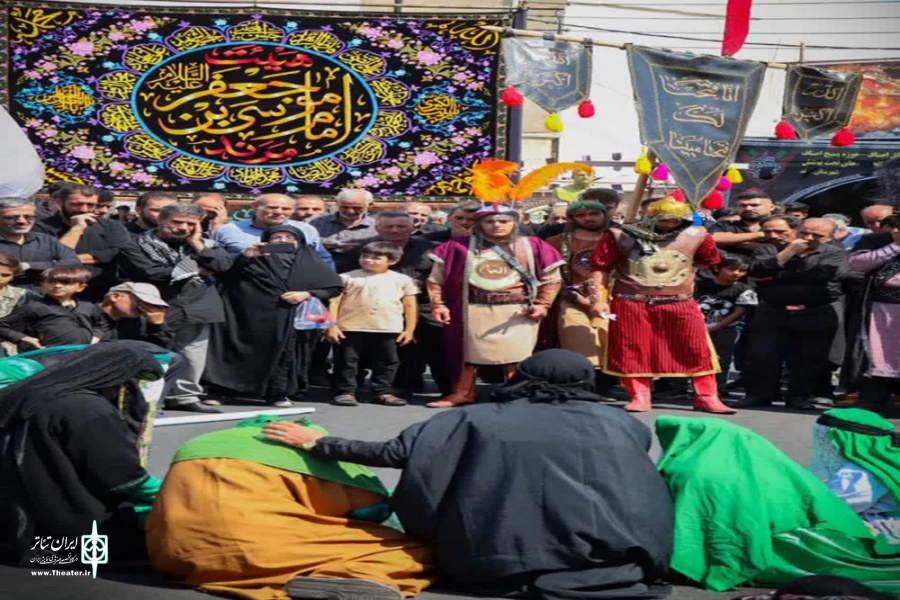 نمایش خیابانی «زینب قهرمان کربلا» در شهرستان مرند به اجرای عموم درآمد 3