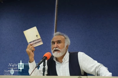 حمیرضا نعیمی در کارگاه انتقال تجربه «پیش درآمدی برکارگردانی» مطرح کرد:

زیستن بزرگترین آموزگار کارگردانی است