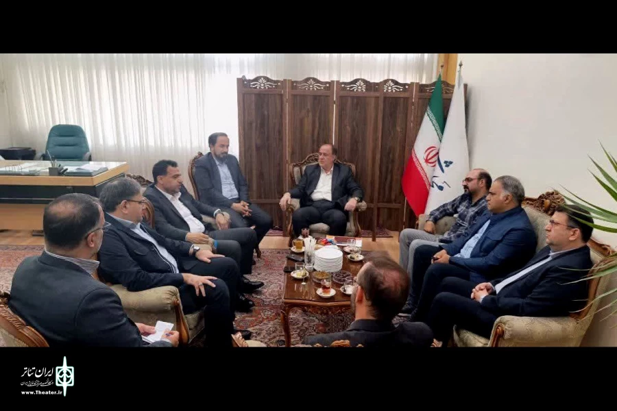 جزییات دیدار مدیرکل هنرهای نمایشی با نمایندگان مردم همدان در مجلس شورای اسلامی 2
