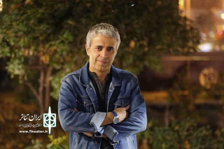ایوب آقاخانی:
دست به مبارزه علیه خود زدم