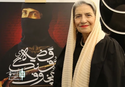 احترام برومند:

نسل داوود رشیدی به آرزوی خود رسیده‌اند