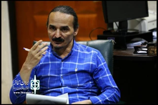 خوانش «لایو» رضا آشفته در سالن تهران تماشا