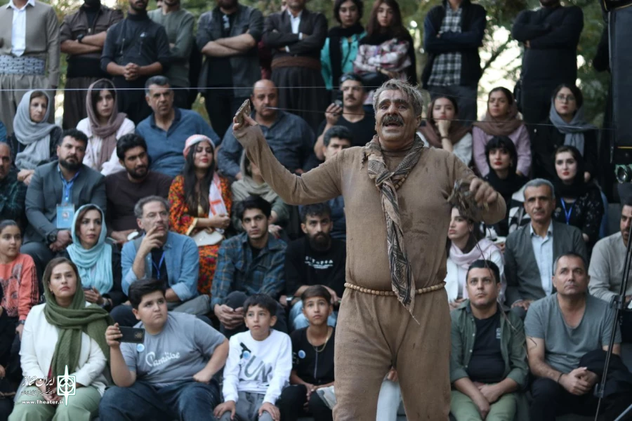 صلح جهانی پیام دومین روز هفدهمین جشنواره تئاتر خیابانی مریوان 3