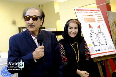شب چراغ نمایش بمون، بخون، بخندون