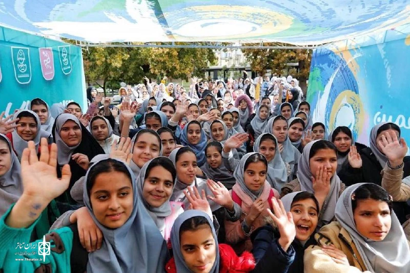 گرامی‌داشت روز دانش آموز در دومین روز جشنواره تئاتر کودک و نوجوان-همدان 5