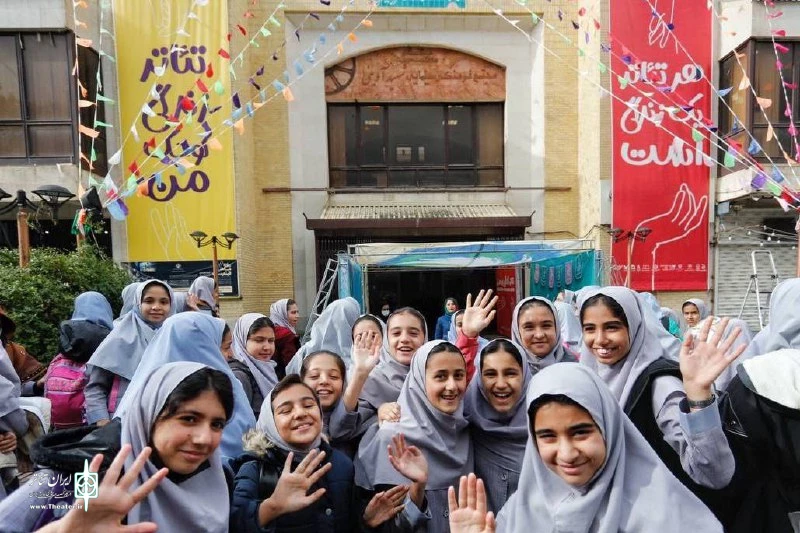 گرامی‌داشت روز دانش آموز در دومین روز جشنواره تئاتر کودک و نوجوان-همدان 8