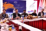 نشست هم اندیشی شهردار همدان با داوران جشنواره بین‌المللی تئاتر کودک و نوجوان همدان 2