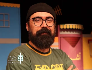 کارگردان نمایش «کتاب‌خورها»:

جشنواره نشان داد تئاتر فقط در شهرهای بزرگ خلاصه نمی‌شود