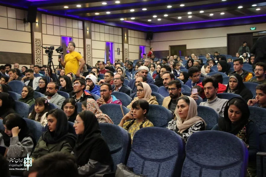 هجدهمین جشنواره تئاتر خراسان جنوبی برگزیدگان خود را شناخت 10