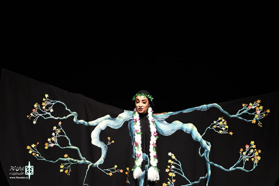 ساکورای کاغذی