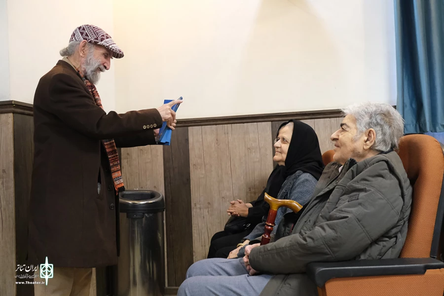 آئین پاسداشت و تکریم هنرمندان پیشکسوت متولدین آذرماه