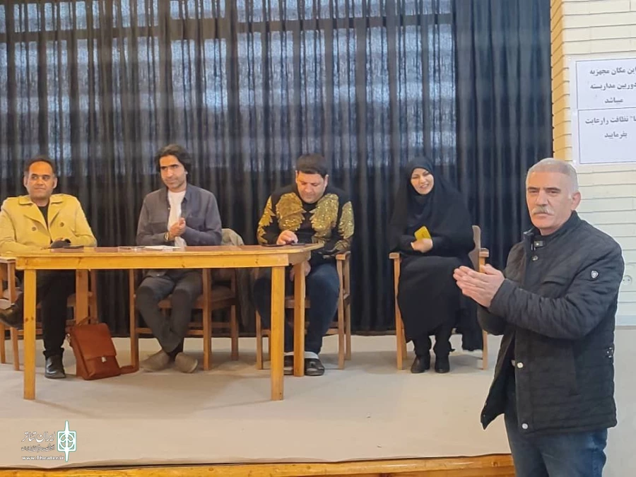 هیئت رئیسه انجمن هنرهای نمایشی استان با هنرمندان تئاتر شهرستانهای ماکو و شوط تشکیل جلسه داد.

 2