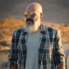 جشنواره استانی که دل انگیز ترین جشن سالانه اهالی شریف هنر نمایش است فرصتی  مقتنم برای کنار هم گرد آمدن و از هم آموختن است. 2