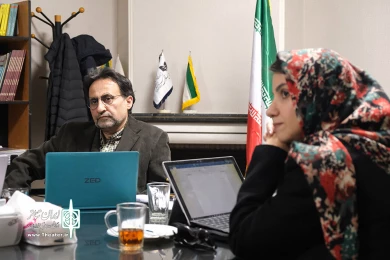 جلسه داوری نخستین جایزه‌ پژوهش سال تئاتر ایران