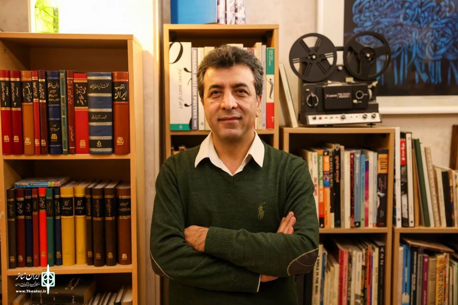 فارِس باقری نمایش «پیوتر اوهه» را به صحنه می‌آورد 2