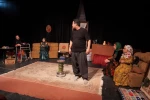 نمایش  «چشمان منتطر به پیچ جاده » به جشنواره منطقه ای تئاتر معولین راه یافت . 3