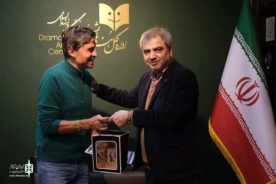 دیدار ونشست اتابک نادری با هنرمندان کشور ترکیه و پرتقال