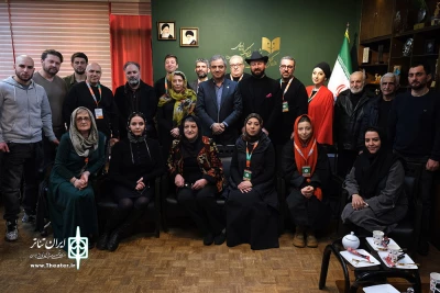 نشست  اتابک نادری با هنرمندان ارمنستان