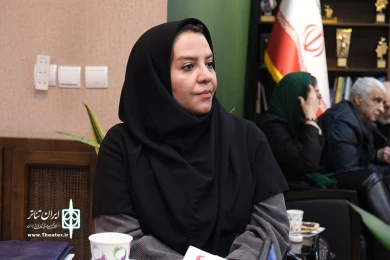 نشست  اتابک نادری با هنرمندان ارمنستان