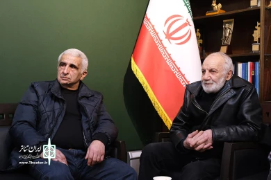 نشست  اتابک نادری با هنرمندان ارمنستان
