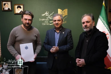نشست  اتابک نادری با هنرمندان ارمنستان