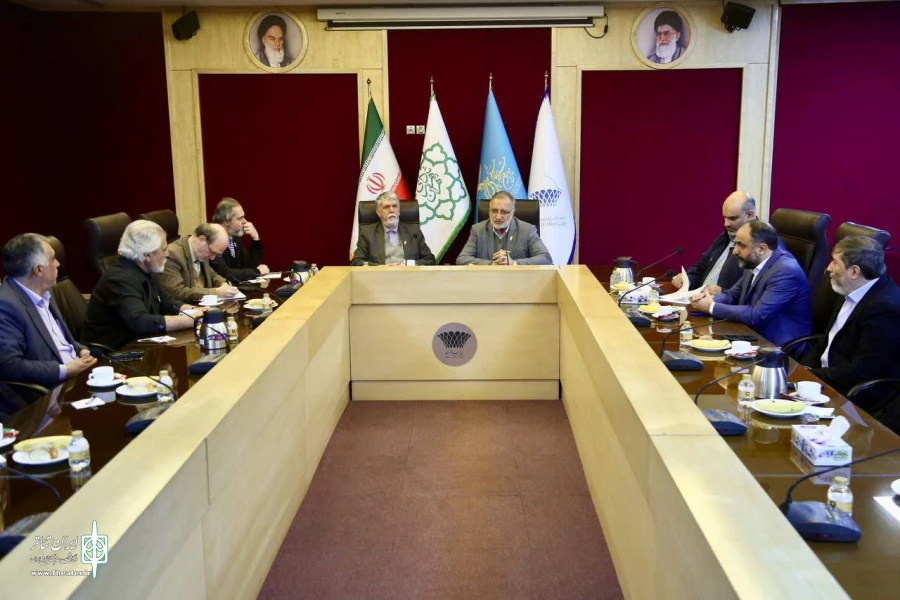 جلسه وزیر فرهنگ و شهردار تهران برای بهبود وضعیت محیط تئاتر شهر 4