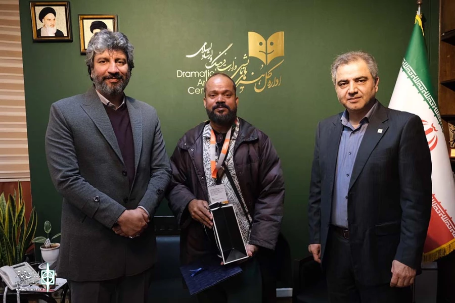 دیدار و گفت گوی اتابک نادری و خیرالله تقیانی پور با هنرمندان خارجی
