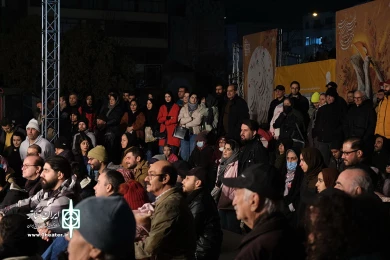 استقبال از نمایش های صحنه ای و خیابانی جشنواره