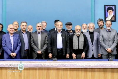 گزارش دهمین روز از جشنواره چهل‌وسوم تئاتر فجر

شبِ دیدار با رئیس‌جمهور