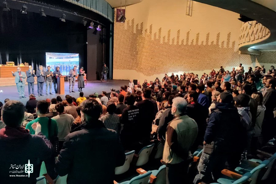 حال و هوای دهمین روز از برگزاری چهل و سومین جشنواره بین المللی تئاتر فجر