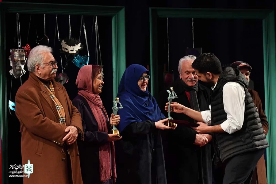جشنواره چهل‌وسوم تئاتر فجر در ایستگاه پایانی 3