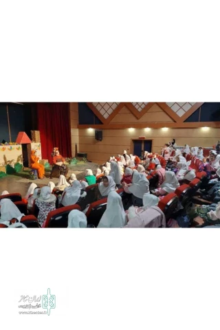 نمایش «پیشی و موشی» در گلستان روی صحنه رفت