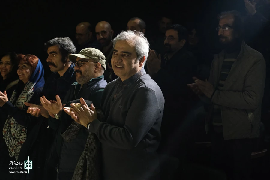 بازدید اتابک نادری سرپرست اداره کل هنرهای نمایشی از رویداد روبنا 8