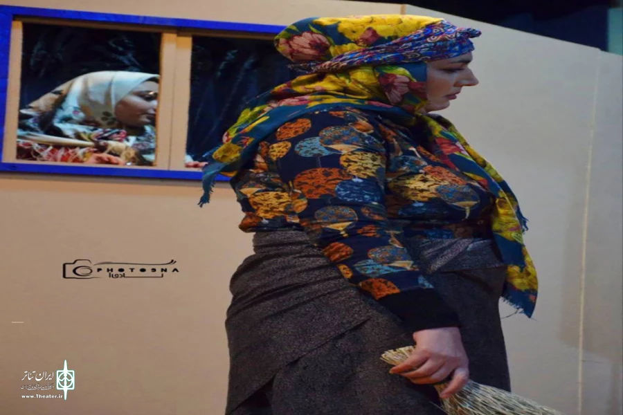 نمایش کمدی «اصلان حکایه‌سی» در شهرستان مرند روی صحنه رفت 4