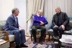رئیس جمهور در روز جهانی تئاتر به دیدار علی نصیریان رفت 3