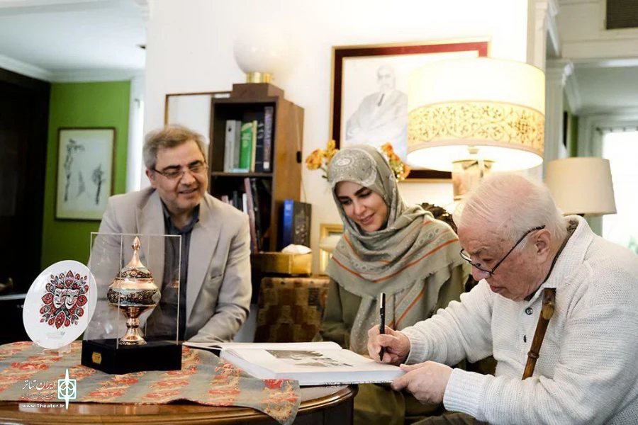 دیدار معاون امور هنری با خسرو خورشیدی 5