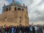 نمایش میدانی «عروس خروس» و «تکم گردانی» در گنبد سلطانیه زنجان اجرا شد 12