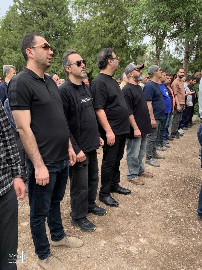بازیگر طنز پرداز تئاتر قزوین درگذشت. 4