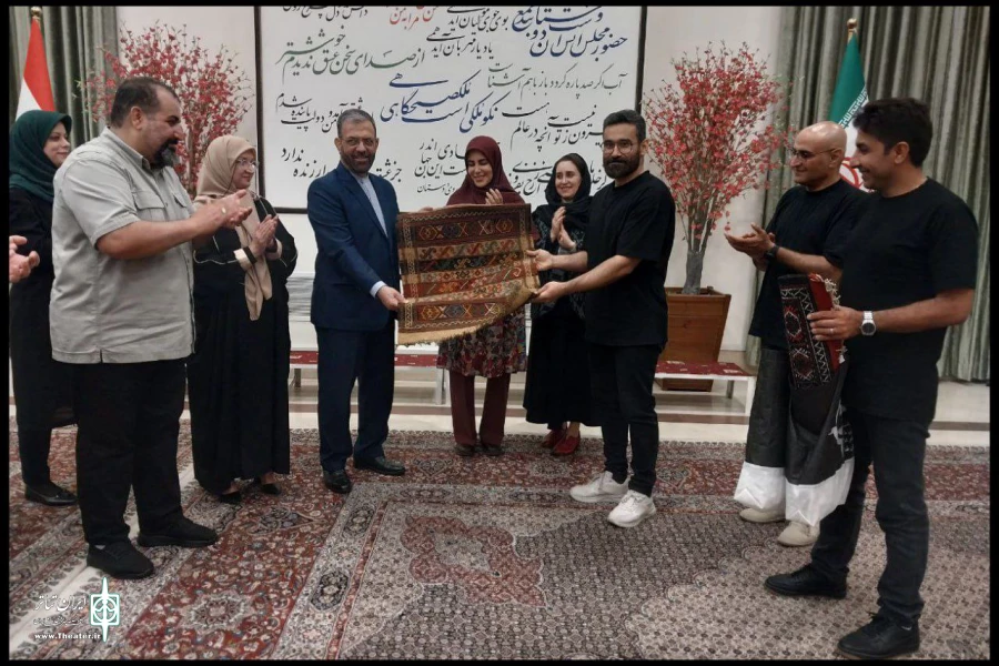 در دیدار معاون امورهنری وزیر فرهنگ و هنرمندان بجنوردی با سفیر ایران چه گذشت؟ 3