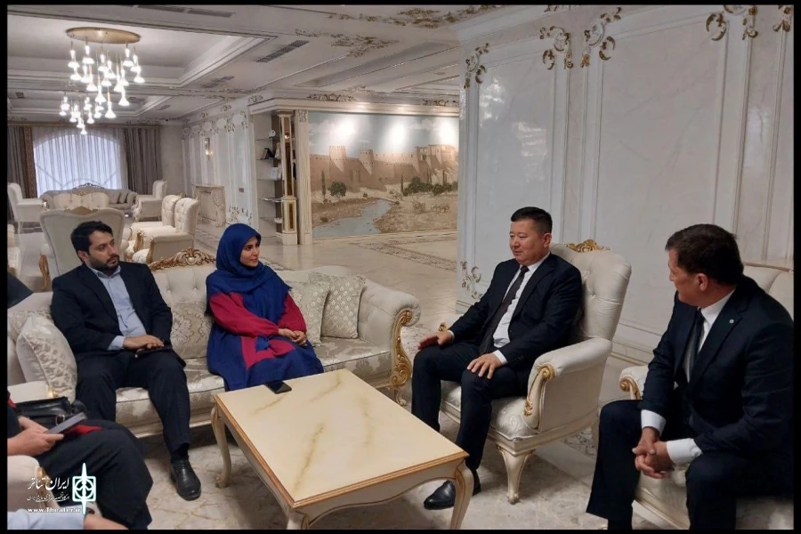 آمادگی مدیران تئاتری سمرقند برای فعالیت های مشترک نمایشی با ایران 3