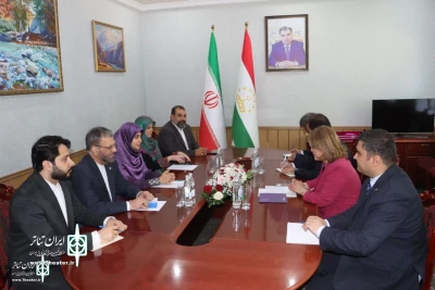 Iran, Tajikistan to expand artistic cooperation