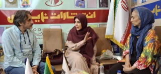 معاون امور هنری :

حمایت از تالیف و ترجمه هنرمندان راه ترمیم رابطه آنها با انتشارات نمایش است