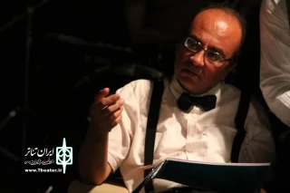 بازگشت یک کارگردان، احیای یک صحنه:

اجرای باشکوه «دشمن مردم» در بندر گناوه با حضور سه نسل تئاتری