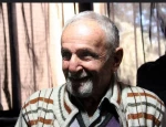 هنرمند قدیمی در خاک آرام گرفت 2