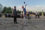  نمایش خیابانی «خاطرات سرخ » در شهرستان شاهین‌دژ به اجرا در آمد
 2