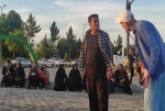  نمایش خیابانی «خاطرات سرخ » در شهرستان شاهین‌دژ به اجرا در آمد
 2