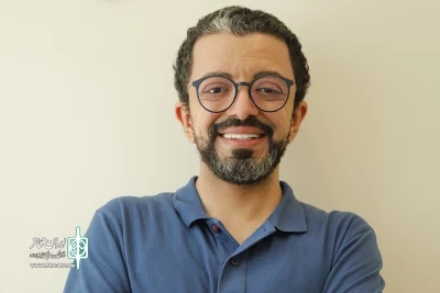 Farzin Mohades,An Iranian stage Actor:

We Iranians Never Give up