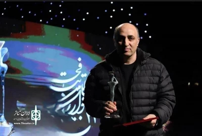 بهرام نوری

در تئاتر اشک و لبخند را با هم تجربه می‌کنیم 
